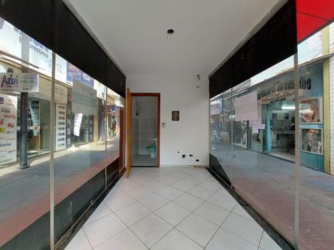 Sala para locação em Maringá, Zona 01, com 12.5 m², Via Estação 